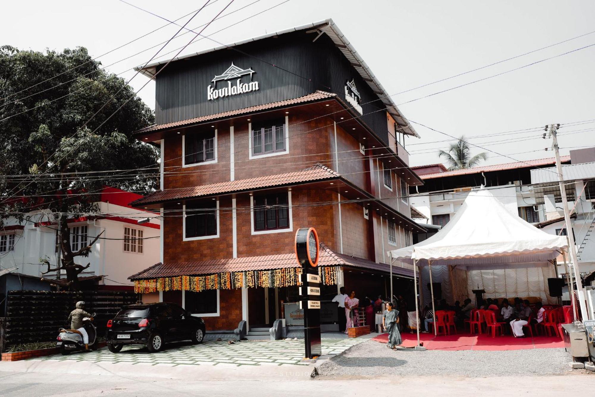 Kovilakam Achutham Guruvāyūr Eksteriør bilde